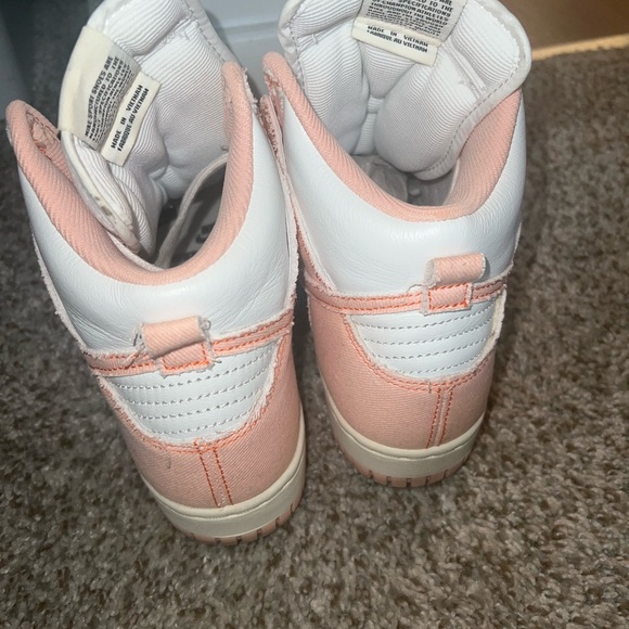 Nike dunks - Picture 3 of 4